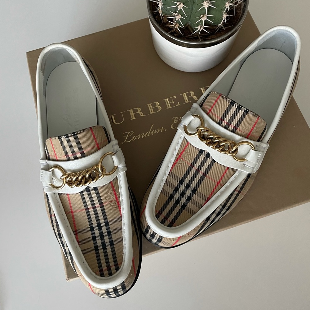Burberry shoes